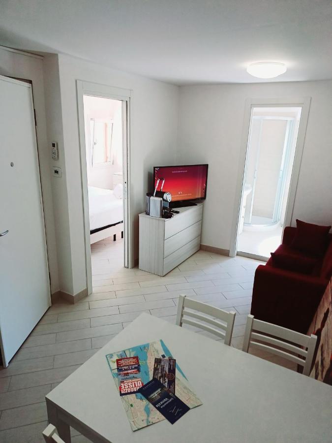 Ca' Gradara Chioggia Apartment ภายนอก รูปภาพ